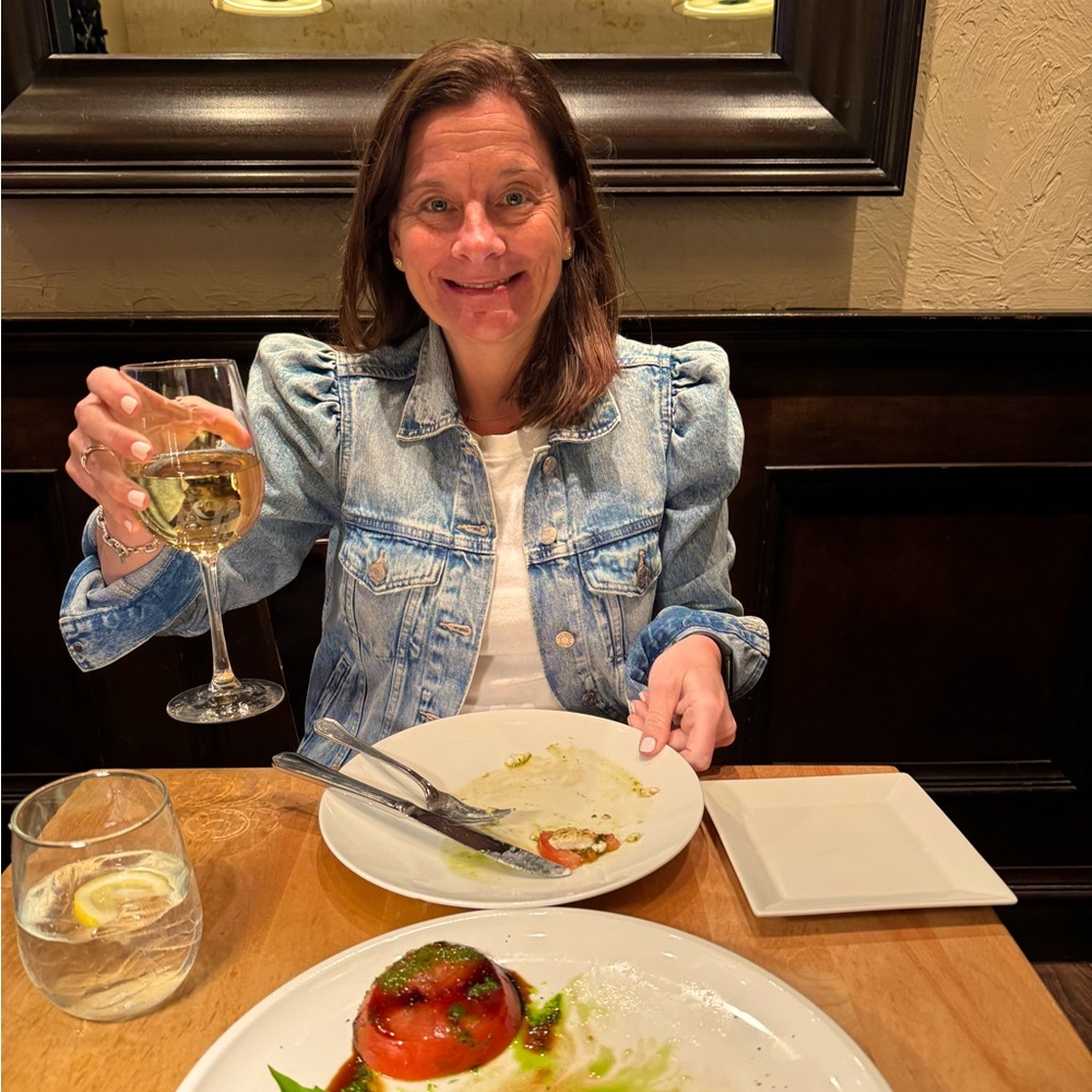 Meet your Posher, Jennifer